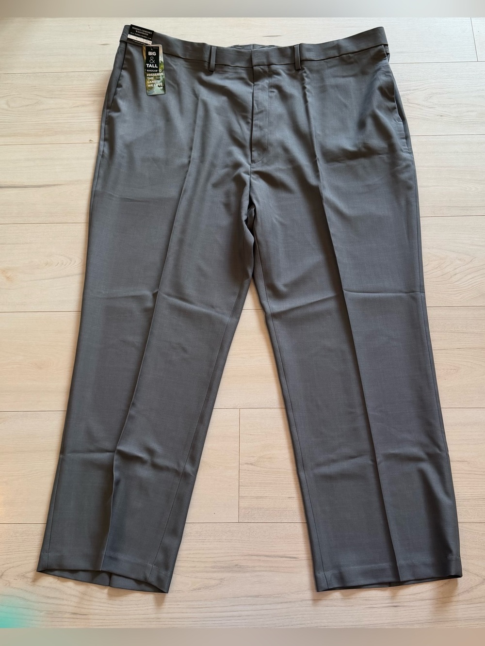 Haggar Men's Dress Pants in Charcoal Gray NWT